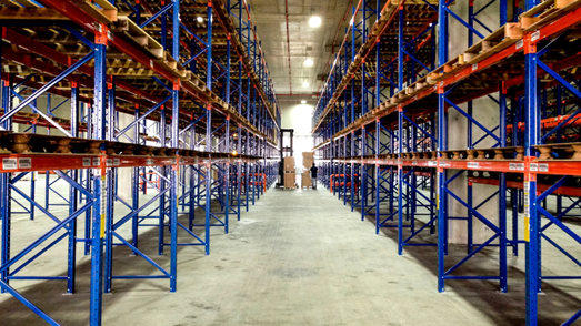 How Warehouse Racking Manufacturers Ensure Compliance with Safety Standards
